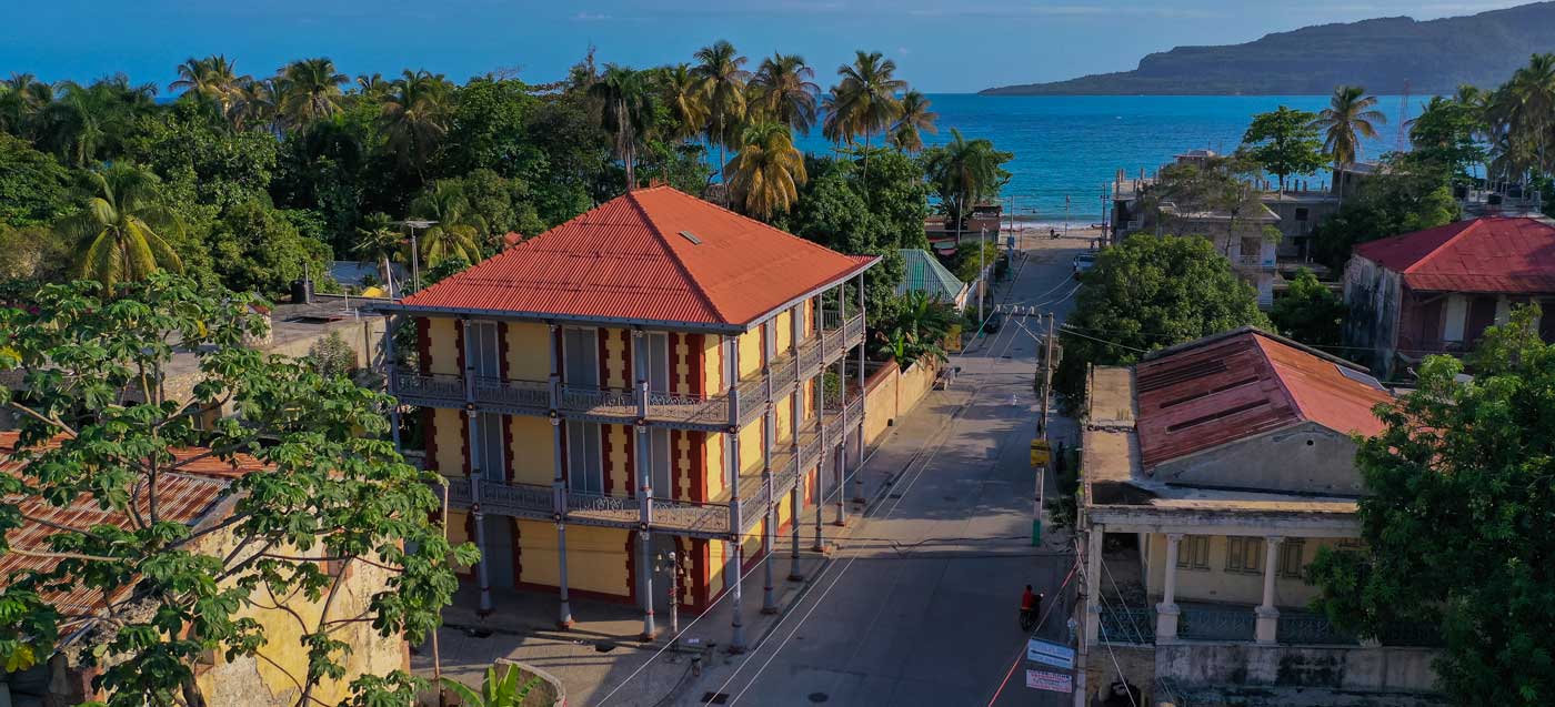 old colonial houses in coastal city