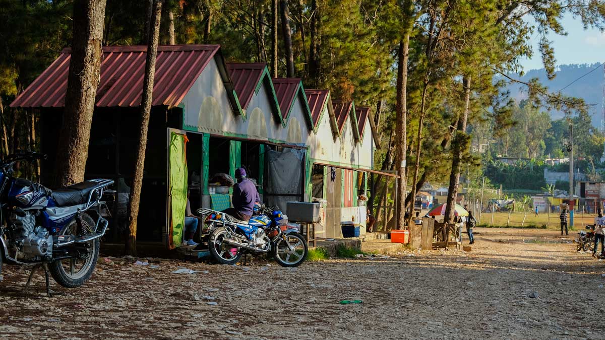 Roadside stalls on the way to Fort Jacques, Haiti